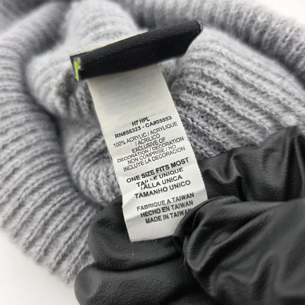 Nike SB Beanie Kids Ribbed Knit Embroidered Logo One Size Grey GOOD Skater Gorp
